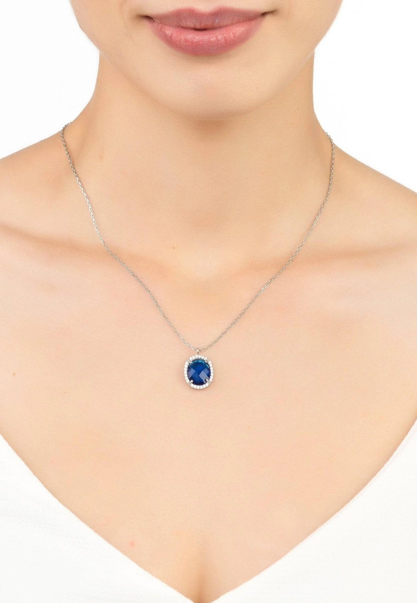 Latelita Beatrice Oval Gemstone Pendant Necklace Silver Sapphire Hydro 2 Latelita Beatrice Oval Gemstone Pendant Necklace Silver Sapphire Hydro - Image 2