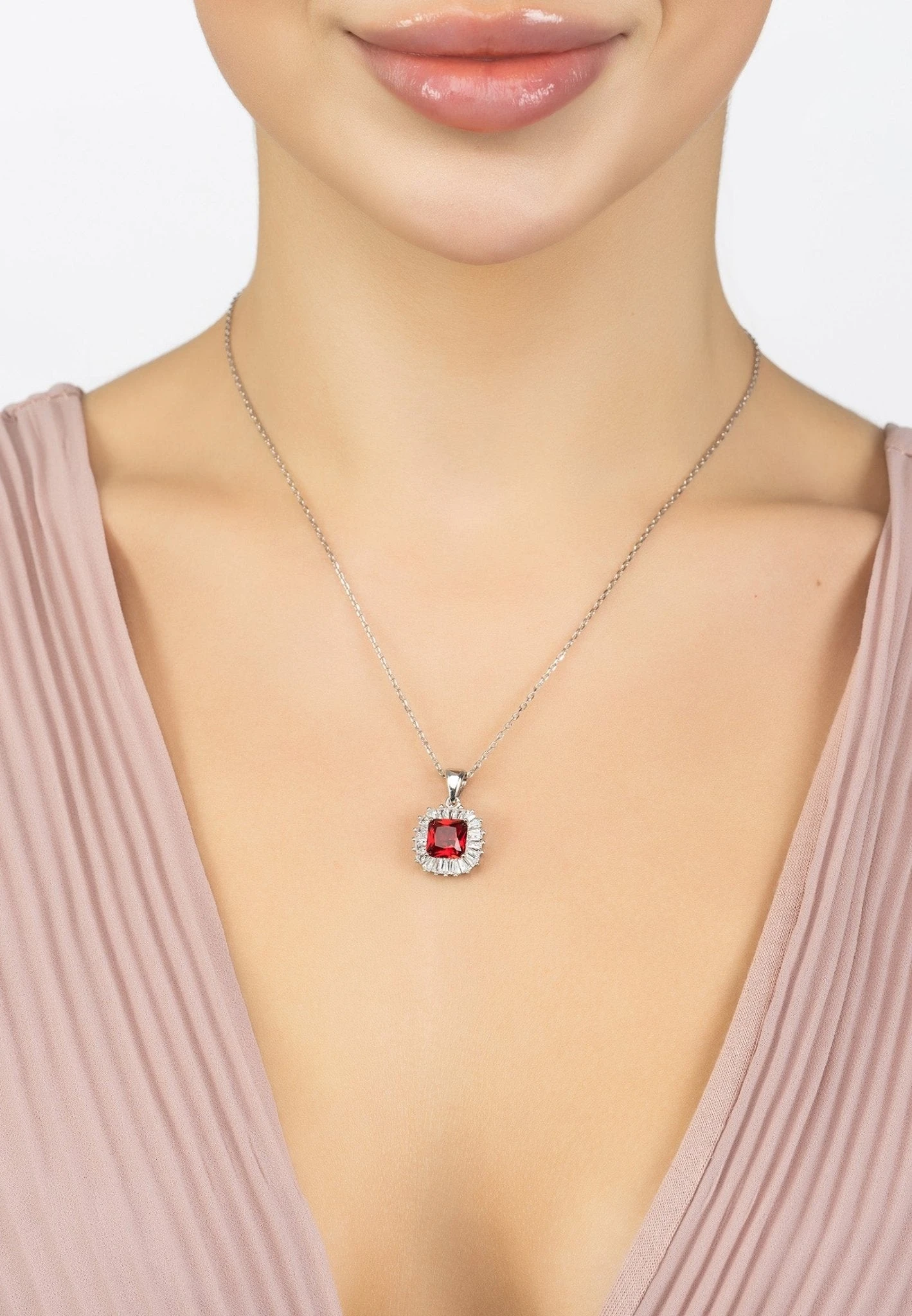 Latelita Camilla Pendant Necklace Silver Ruby 2 Latelita Camilla Pendant Necklace Silver Ruby - Image 2