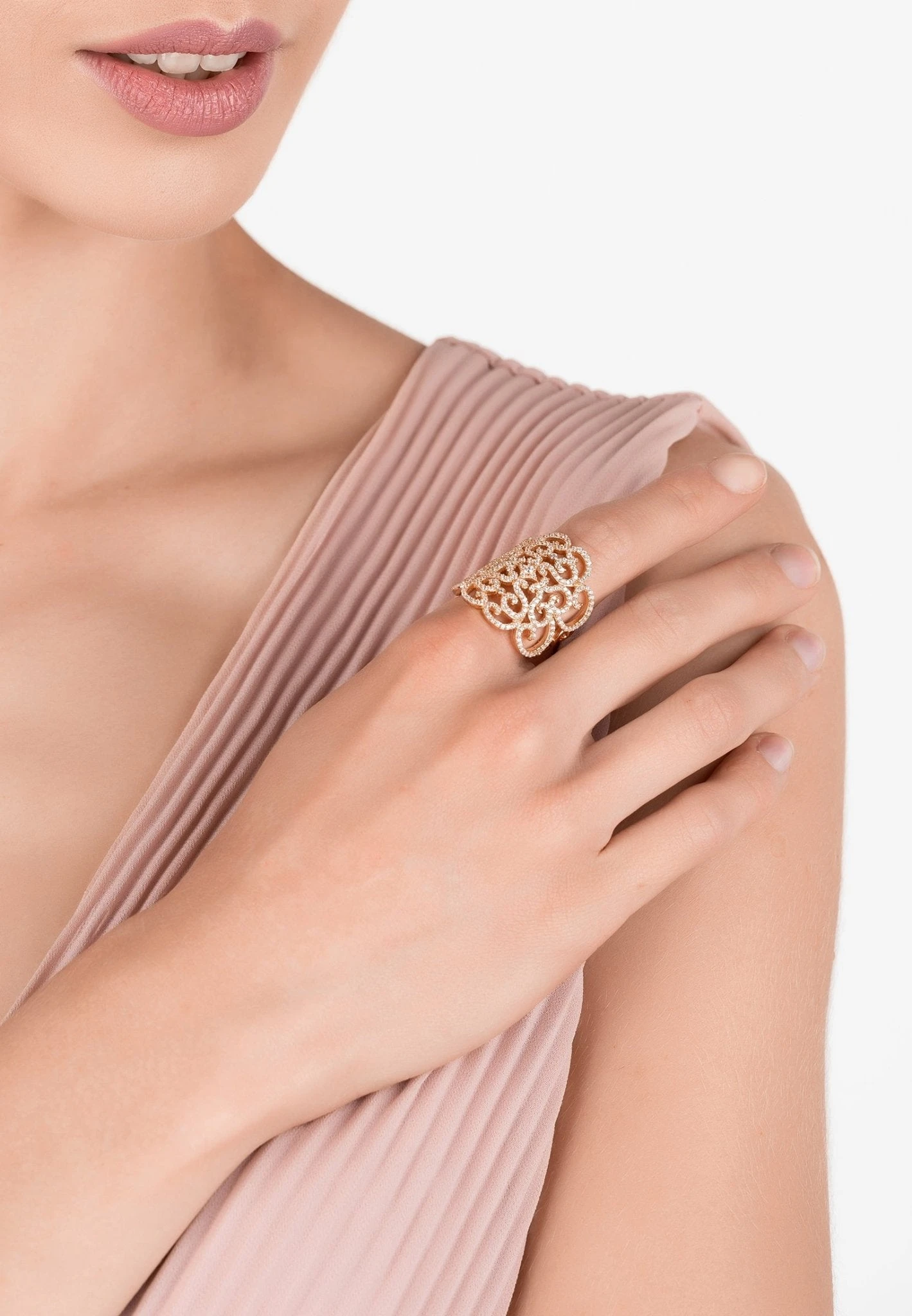 Latelita Countess Cocktail Ring Rosegold White 4 Latelita Countess Cocktail Ring Rosegold White - Image 4