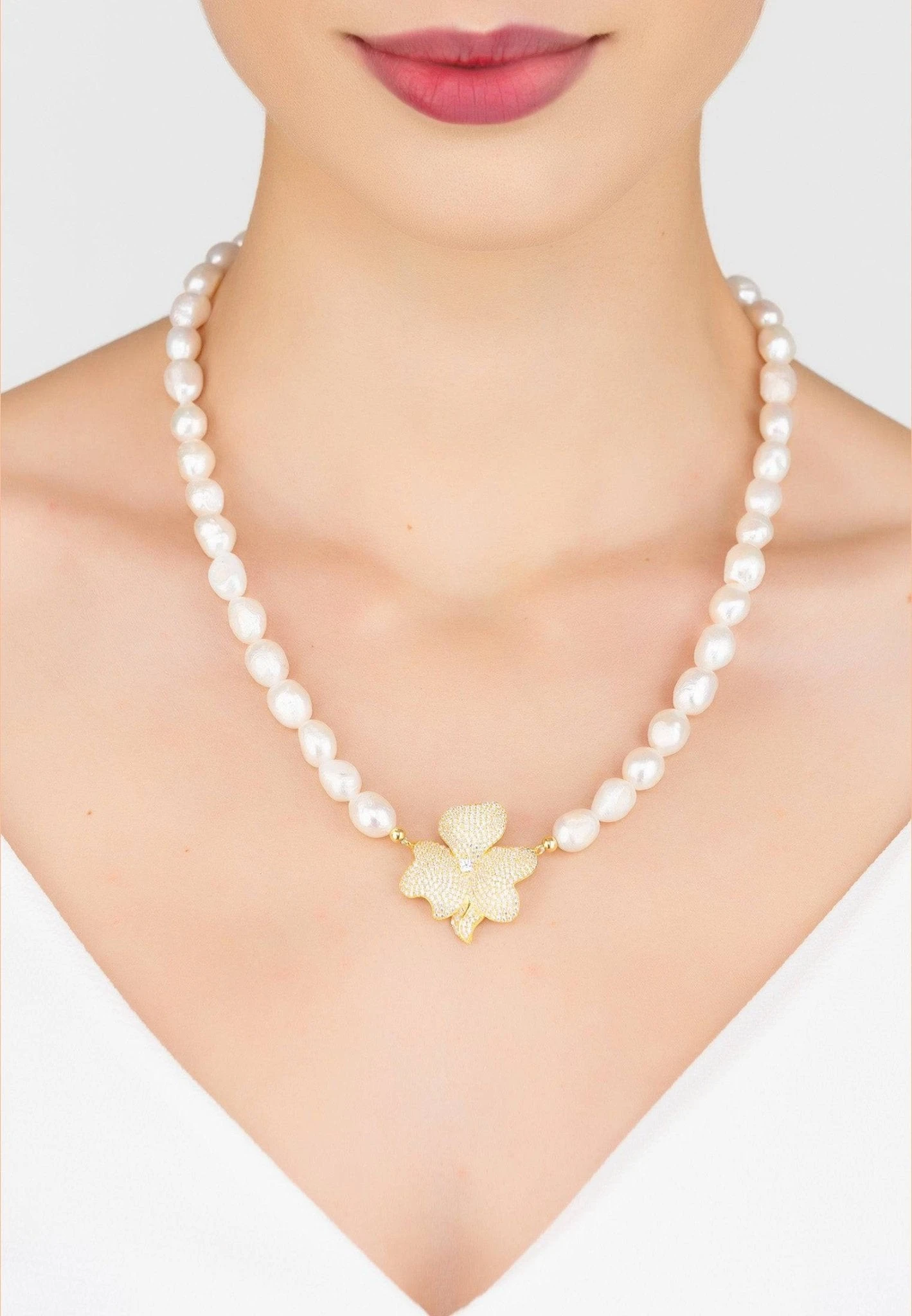 Latelita Flower Pearl Mid Length Necklace White Cz Gold 2 Latelita Flower Pearl Mid Length Necklace White Cz Gold - Image 2