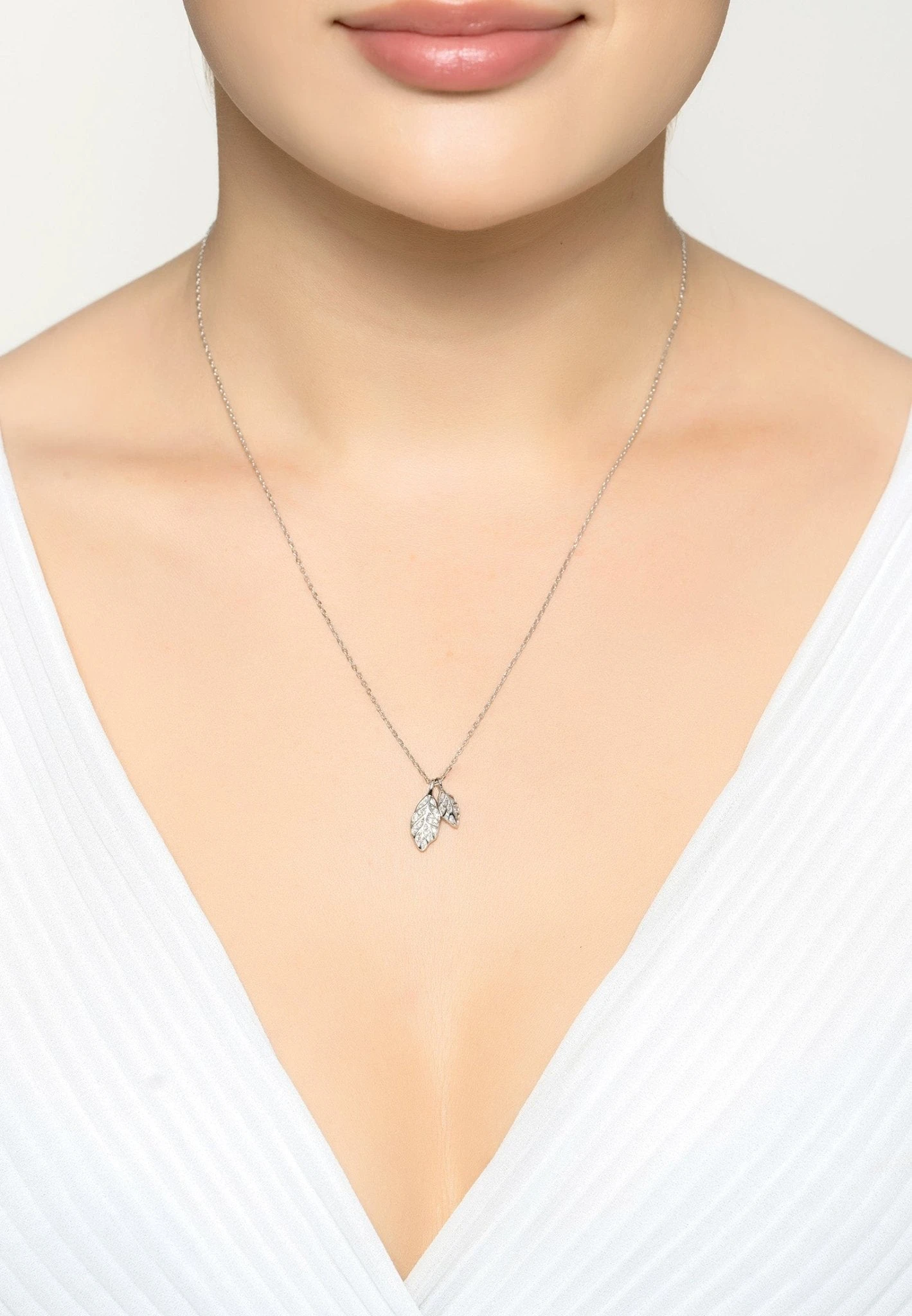 Latelita Willow Double Leaf Necklace Silver 2 Latelita Willow Double Leaf Necklace Silver - Image 2